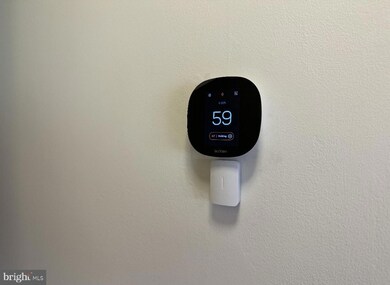 11717 C Summerchase Cir unit 1717-C, Reston, VA 20194 - photo 7