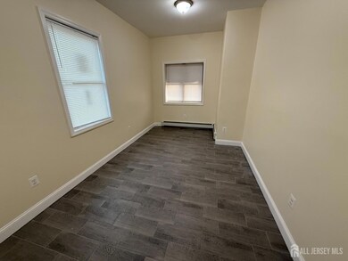 147 S Pine Ave unit A, South Amboy, NJ 08879 - photo 6