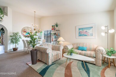 Living/Dining Rm