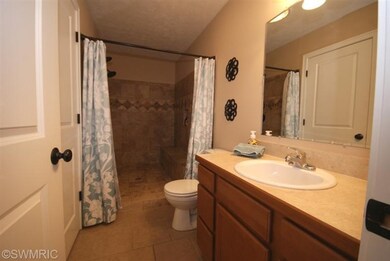 1811 Water Lily Ln unit 46, Wayland, MI 49348 - photo 7