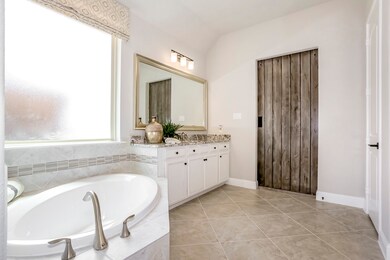 20507 Grazing Foal Ln, Tomball, TX 77377 - photo 6