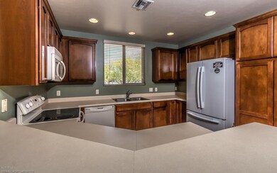 03 Dining Kitchen-5827 bal