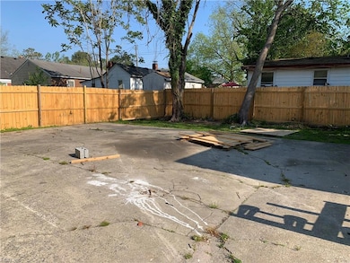 307 Wellons St, Suffolk, VA 23434 - photo 4