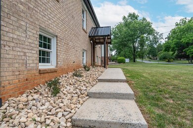 1802 Laxton Rd, Lynchburg, VA 24502 - photo 4