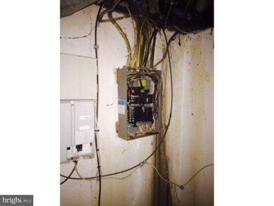 329 E Edgewater Way, Newark, DE 19702 - photo 5