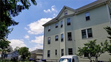 32 Reynolds Ave, Providence, RI 02905 - photo 2