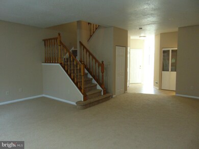828 Thoreau Ln, Williamstown, NJ 08094 - photo 3