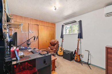 4700 Redwood Ave, Grants Pass, OR 97527 - photo 7