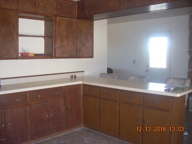 Kitchen Storage and counter space