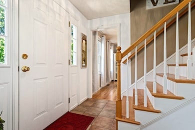 35 Swain Rd, Wilmington, MA 01887 - photo 2