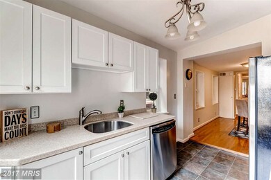 513 S Washington St, Baltimore, MD 21231 - photo 7