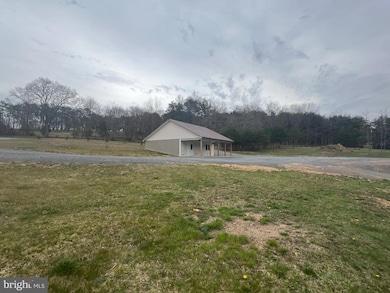 44 Virginia Line Rd, Berkeley Springs, WV 25411 - photo 4