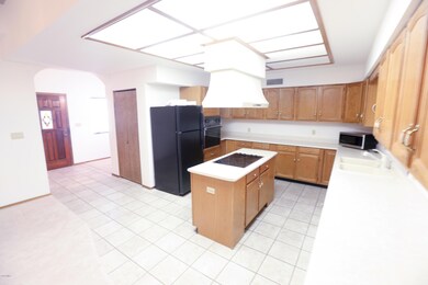 6545 E ADOBE