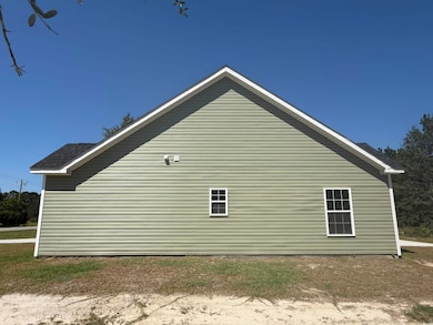 10528 W Highway 19, Loris, SC 29569 - photo 4