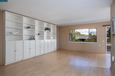 1601 Canyonwood Ct unit 8, Walnut Creek, CA 94595 - photo 4