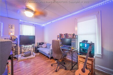 515 16th St, Dunbar, WV 25064 - photo 4