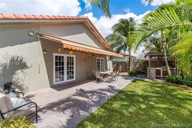 16560 SW 52nd St, Miami, FL 33185 - photo 4