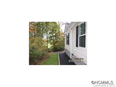 36 Melissa Ln, Leicester, NC 28748 - photo 2
