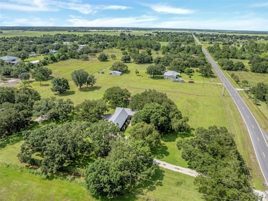 1133 Crescent Ave, Labelle, FL 33935 - photo 4