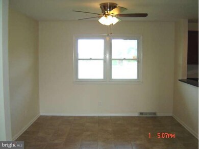 5019 Bushey Rd, Sykesville, MD 21784 - photo 7