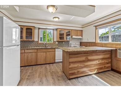 2842 Magnolia St, Longview, WA 98632 - photo 6