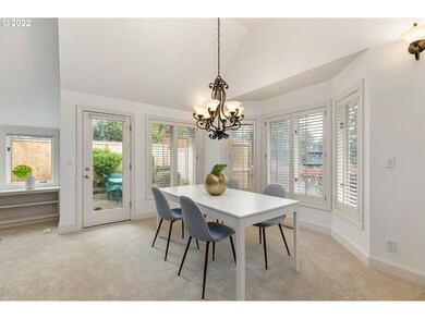 1700 Yarmouth Cir, Lake Oswego, OR 97034 - photo 6