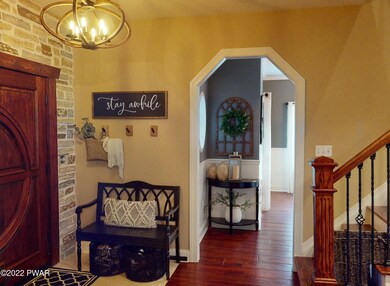 124 Decker Creek Dr, Hawley, PA 18428 - photo 5