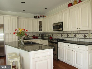 216 Hillsboro Mills Ln unit 51, Wallingford, PA 19086 - photo 4