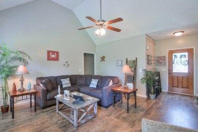 118 Raven Ct, Shelbyville, TN 37160 - photo 3