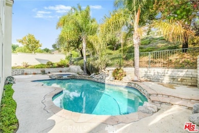 26003 Twain Place, Stevenson Ranch, CA 91381 - photo 2