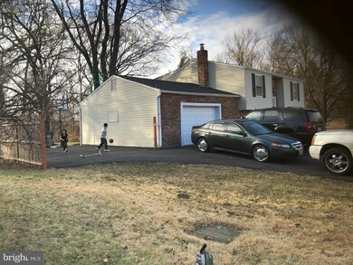 416 Pritchard Ln, Upper Marlboro, MD 20774 - photo 2