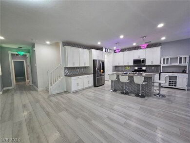 6829 Chargehand Ave, Las Vegas, NV 89156 - photo 6