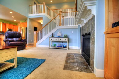 Living Room 6