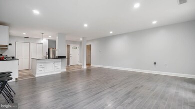 11370 Laurelwalk Dr, Laurel, MD 20708 - photo 6