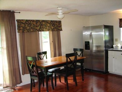 6878 Royal Ridge Rd, Ramseur, NC 27316 - photo 6