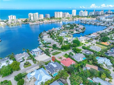 3540 Crayton Rd, Naples, FL 34103 - photo 6