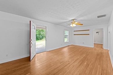 24133 Lanier St, Tallahassee, FL 32310 - photo 6