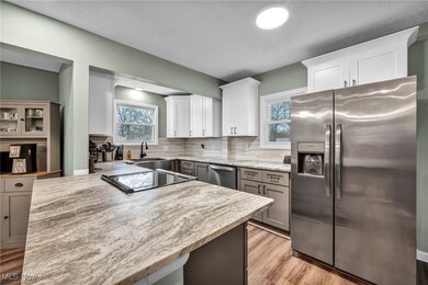 27843 Southern Ave, North Olmsted, OH 44070 - photo 2