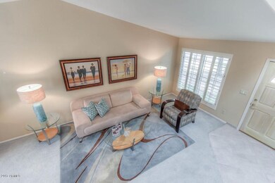 Formal Living Room (3)
