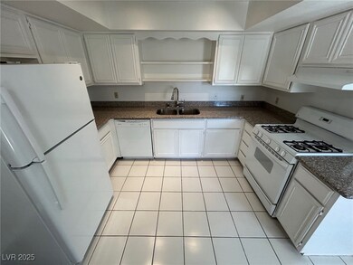 5576 W Rochelle Ave unit 26D, Las Vegas, NV 89103 - photo 6