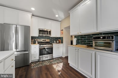 126 N Providence Rd, Media, PA 19063 - photo 2