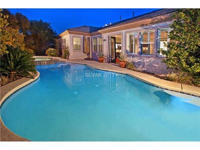 Swimming Pool/Hot Tub/Sauna.