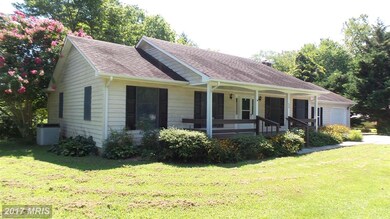 36 Lake Shore Dr, Colonial Beach, VA 22443 - photo 2