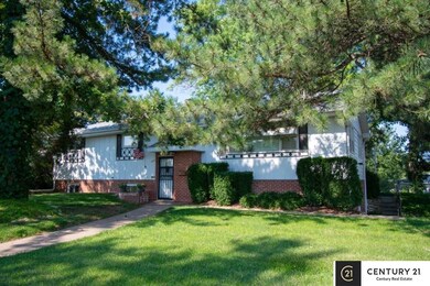 1030 N 74th St, Omaha, NE 68114 - photo 4