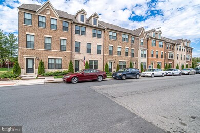 3722 Powell Ln, Falls Church, VA 22041 - photo 4