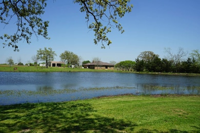 5320 Lake Rd W, Bennington, OK 74723 - photo 3