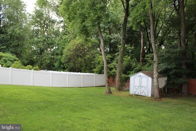 54 Broadleaf Dr, Newark, DE 19702 - photo 5