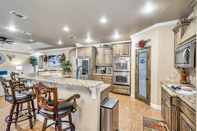 509 E 94th St, Odessa, TX 79765 - photo 6