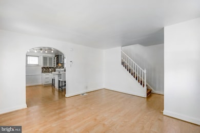 148 Meadowbrook Ave, Upper Darby, PA 19082 - photo 4