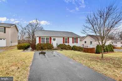22 Planet Ct, Martinsburg, WV 25404 - photo 2